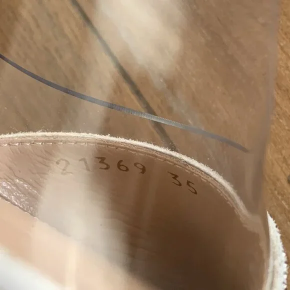 Gianvito Rossi 105 Plexi & Embellished Suede Pumps - Picture 6 of 11